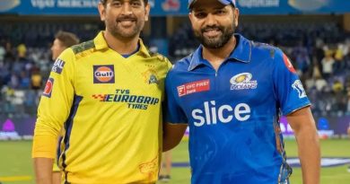 MS Dhoni vs Rohit Sharma