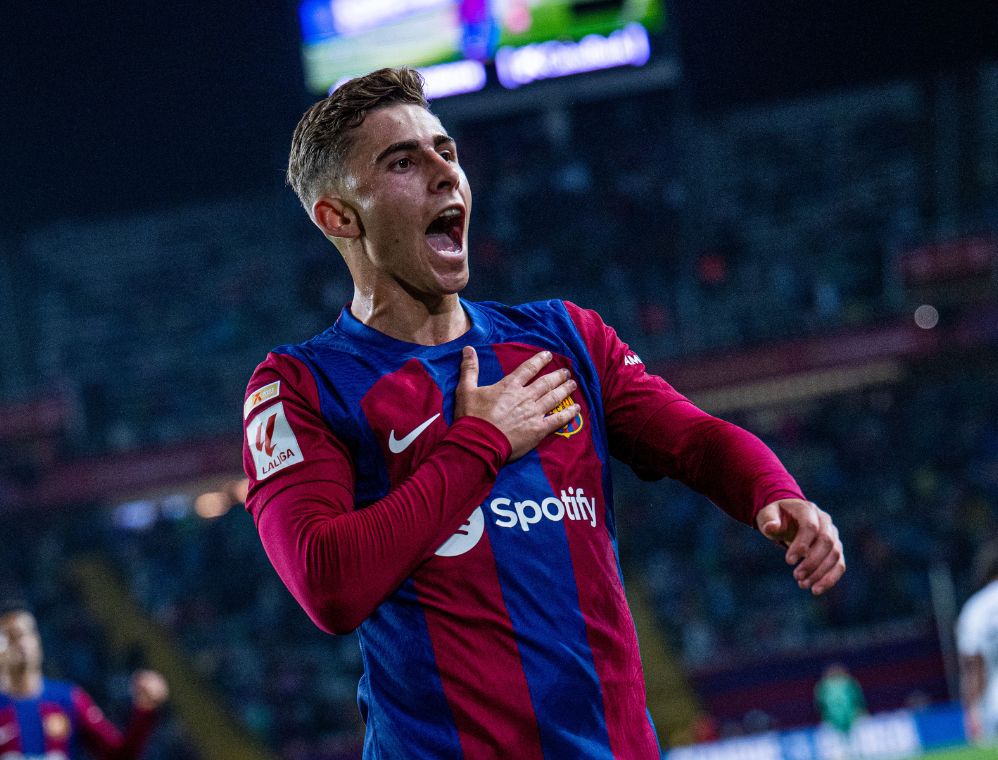 Fermín López Biography, Age, Height, Family, Career, Net Worth & More