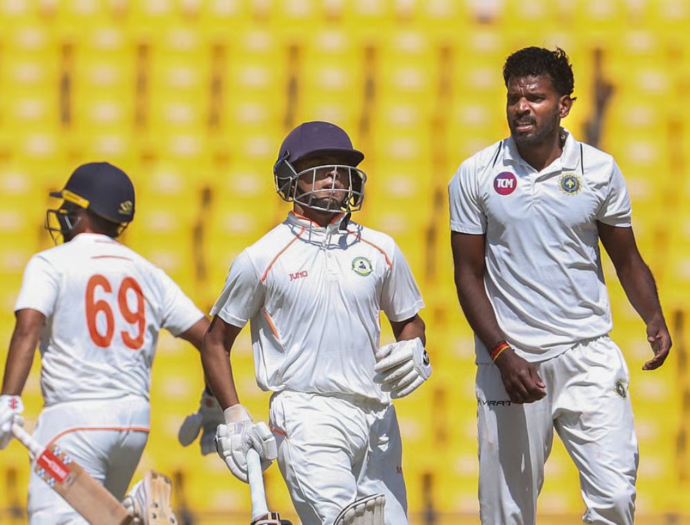 Delhi vs Hyderabad Prediction – Ranji Trophy 2025/26 | Head to Head, Lineups, Stats & Betting Tips