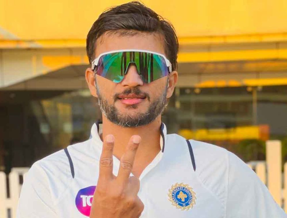 Jalaj Saxena Biography, Age, Height, IPL Stats & Net Worth 2025