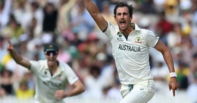 Mitchell Starc