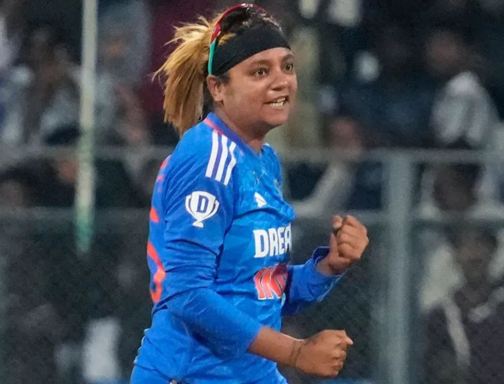 Saika Ishaque Biography – Age, Career, Teams, Stats, Net Worth & More (WPL 2026)
